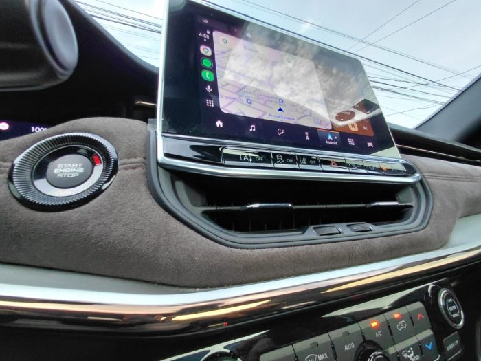 Foto 9 de 2024 JEEP COMMANDER