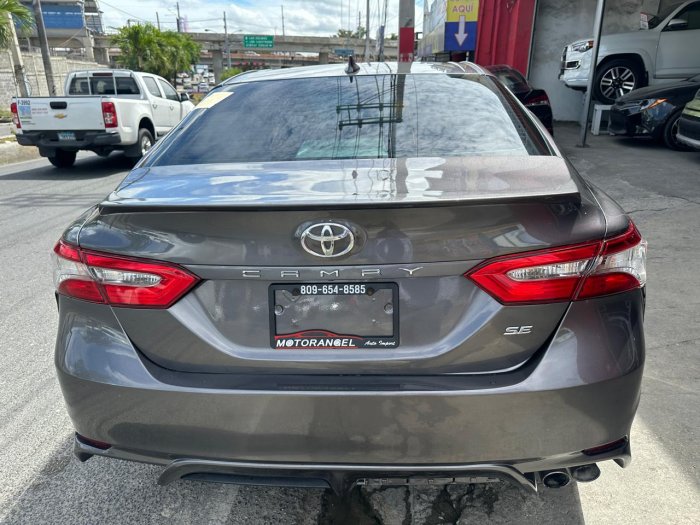 Foto 5 de 2019 Toyota CAMRY SE