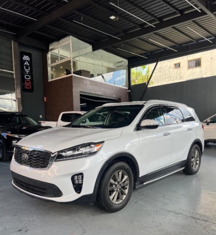 2019 KIA SORENTO LX