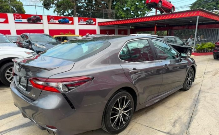 Foto 8 de 2022 Toyota CAMRY SE