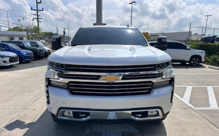 Foto 2 de 2021 CHEVROLET SILVERADO HIGH COUNTRY