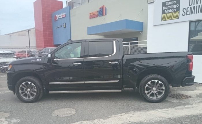 Foto 3 de 2025 CHEVROLET SILVERADO HIGH COUNTRY DURAMAX