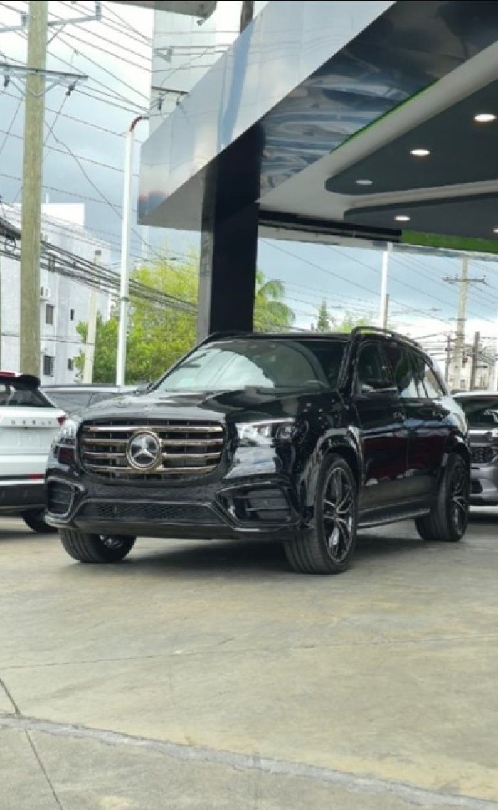 2026 MERCEDES-BENZ GLS 450