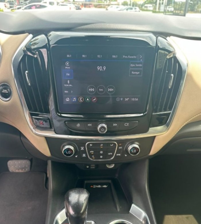 Foto 6 de 2022 CHEVROLET TRAVERSE LT