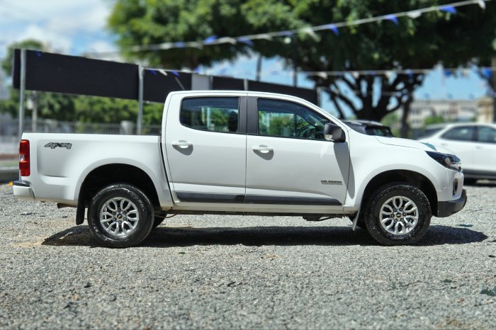 Foto 6 de 2023 CHEVROLET COLORADO
