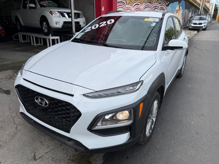 Foto 3 de 2020 HYUNDAI KONA SEL