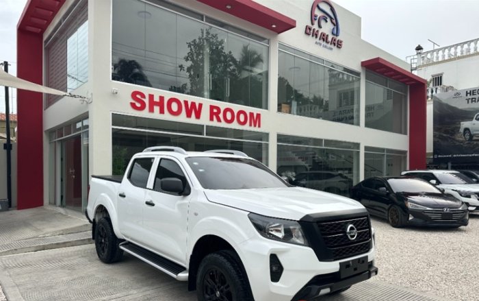 2022 NISSAN FRONTIER