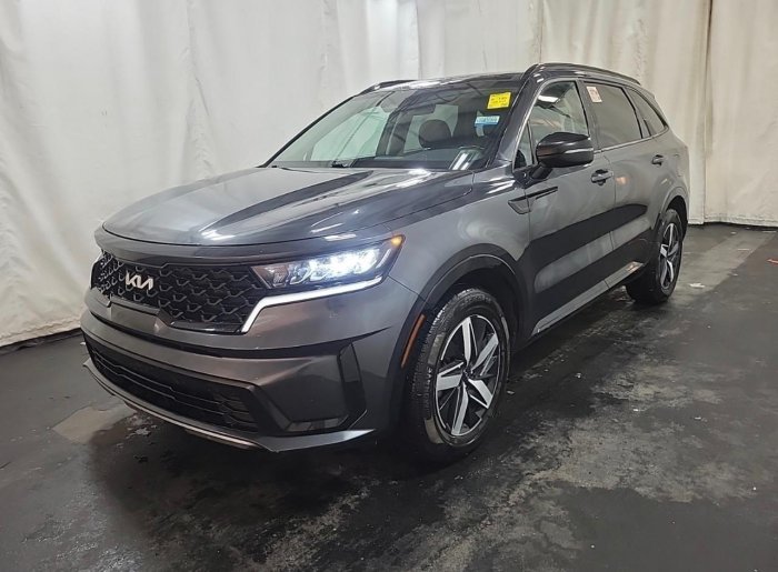 Foto 4 de 2022 KIA SORENTO S