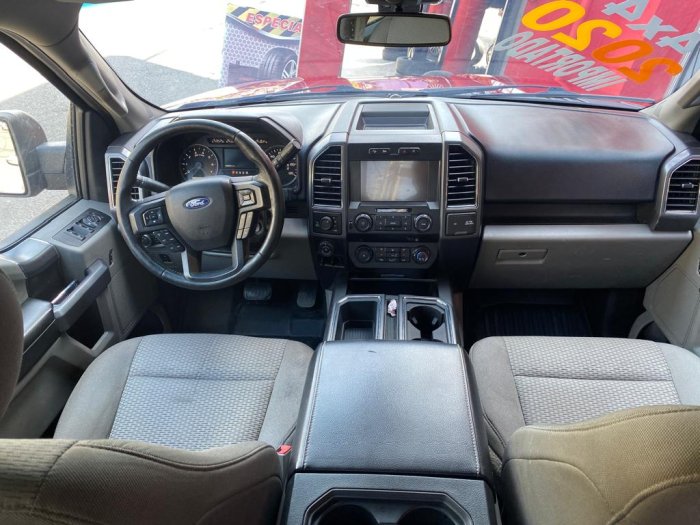 Foto 7 de 2020 FORD F 150 XLT