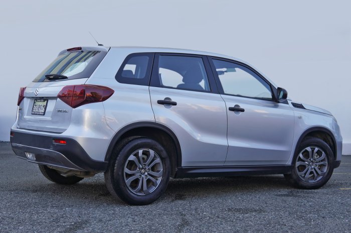 Foto 5 de 2023 SUZUKI VITARA GL