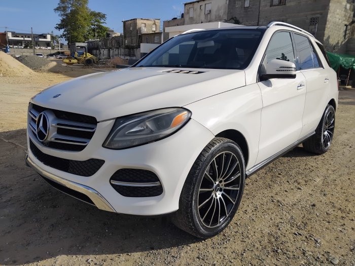 2016 MERCEDES-BENZ GLE350