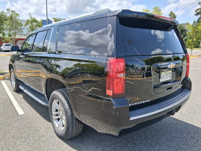 Foto 8 de 2018 CHEVROLET SUBURBAN