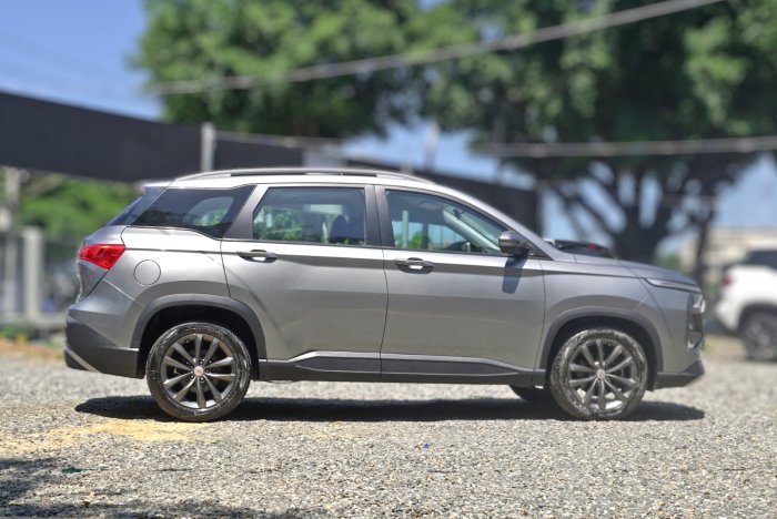 Foto 5 de 2023 CHEVROLET CAPTIVA