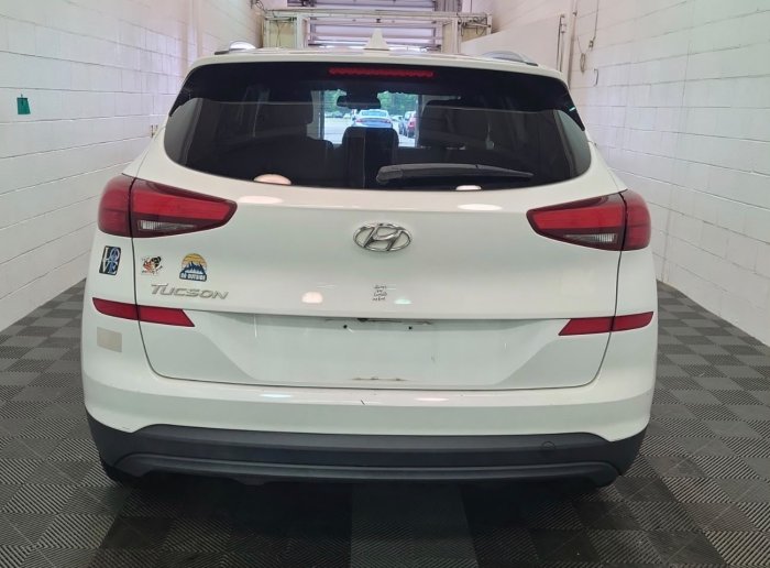 Foto 2 de 2021 HYUNDAI TUCSON VALUE