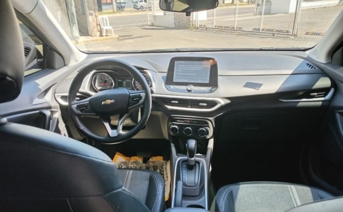 Foto 3 de 2022 CHEVROLET TRACKER LT