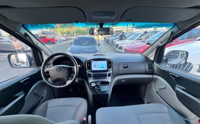 Foto 4 de 2018 HYUNDAI H 1 TQ6