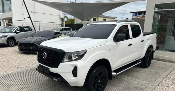 Foto 2 de 2022 NISSAN FRONTIER