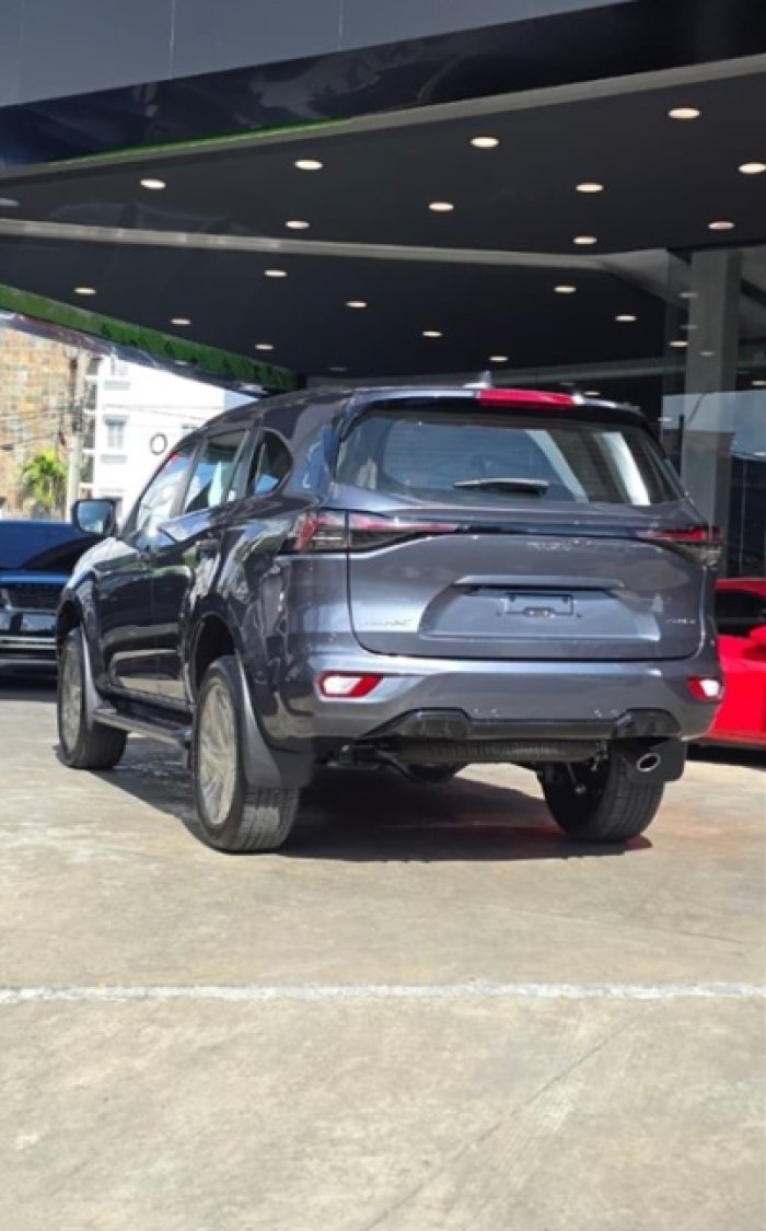 Foto 8 de 2027 ISUZU MUX