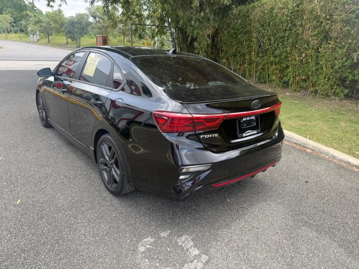 Foto 6 de 2021 KIA FORTE GT LINE