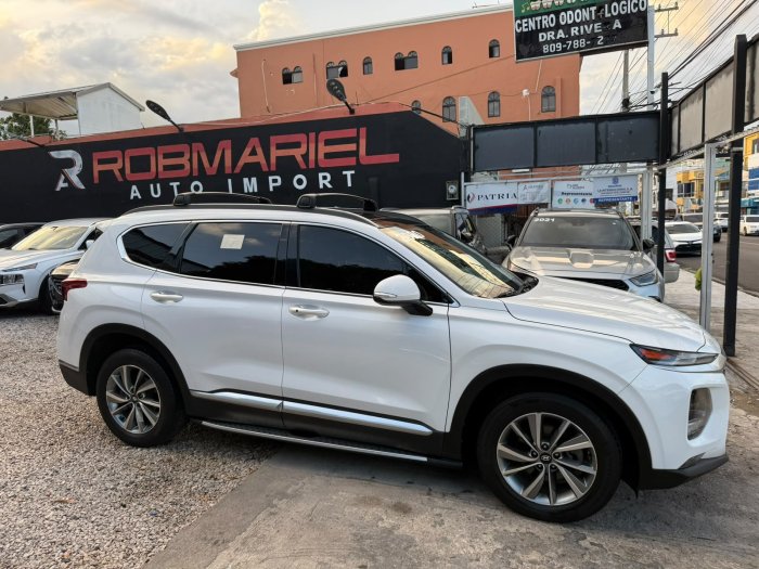Foto 3 de 2020 HYUNDAI SANTA FE SEL