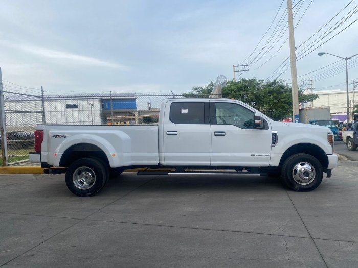 Foto 2 de 2018 FORD F 350 SUPER DUTY
