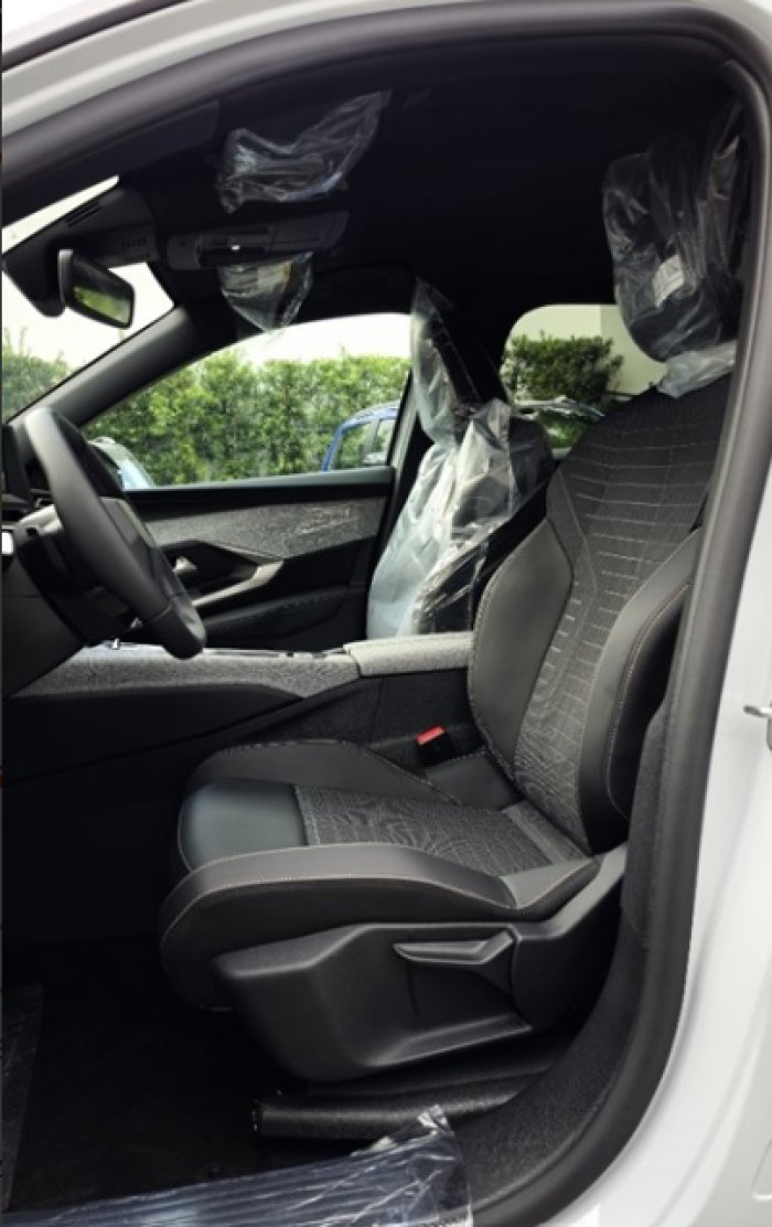 Foto 8 de 2026 PEUGEOT 3008 ALLURE