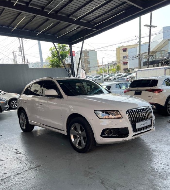 Foto 3 de 2015 AUDI Q5