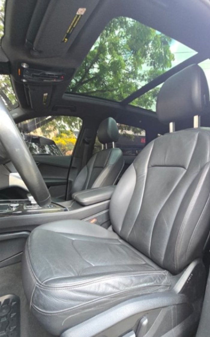 Foto 7 de 2017 AUDI Q7 QUATRO