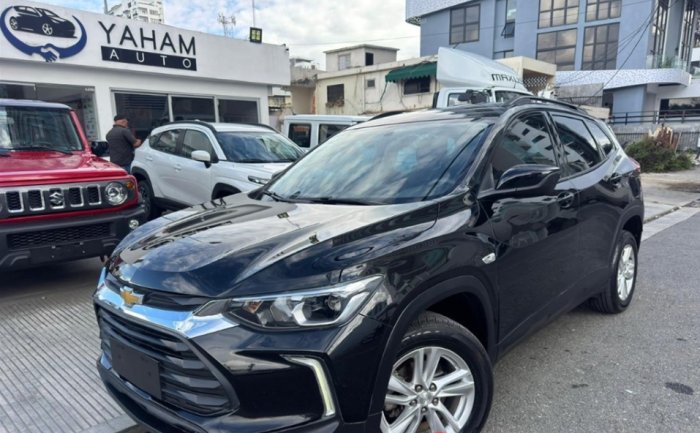 2023 CHEVROLET TRACKER LS