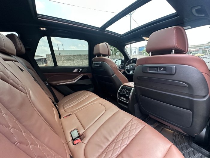Foto 8 de 2020 BMW X 5 40I