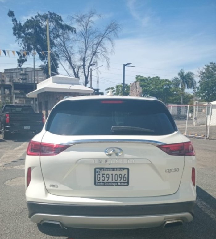 Foto 7 de 2022 INFINITI QX50