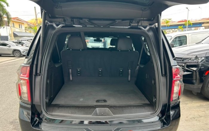 Foto 11 de 2021 CHEVROLET SUBURBAN LT