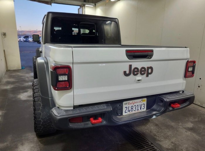 Foto 5 de 2023 JEEP GLADIATOR RUBICON