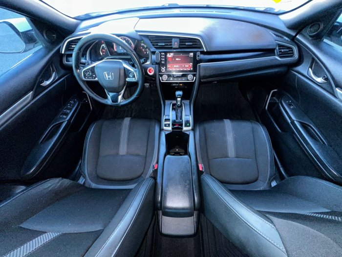 Foto 7 de 2021 Honda CIVIC SPORT