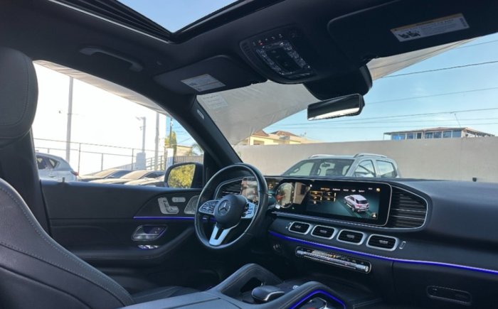 Foto 6 de 2021 MERCEDES-BENZ GL350
