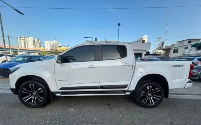 Foto 10 de 2023 CHEVROLET COLORADO LT