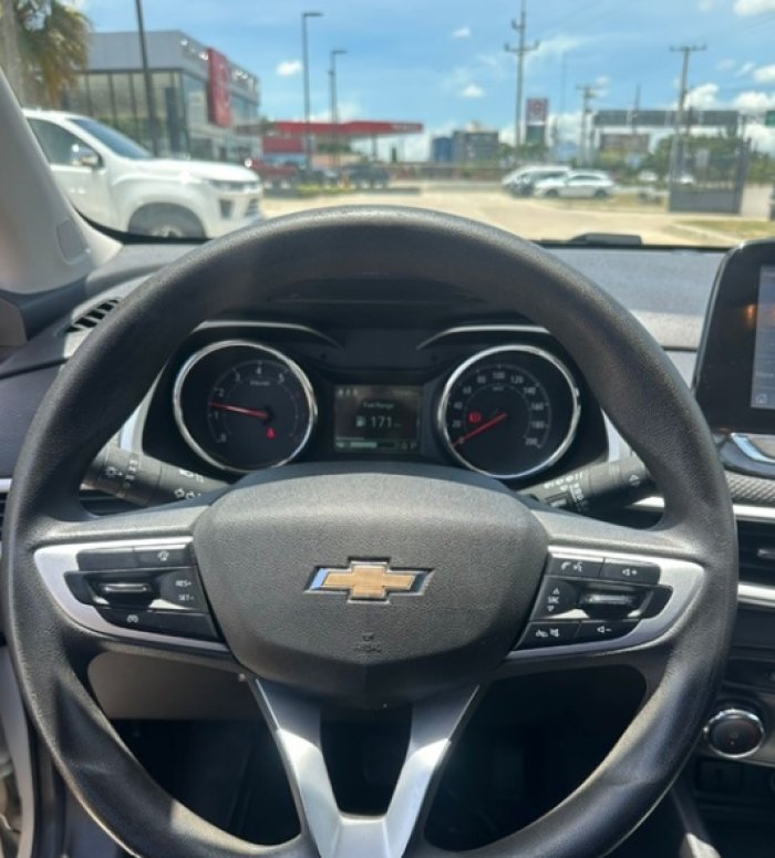 Foto 4 de 2022 CHEVROLET TRACKER LT