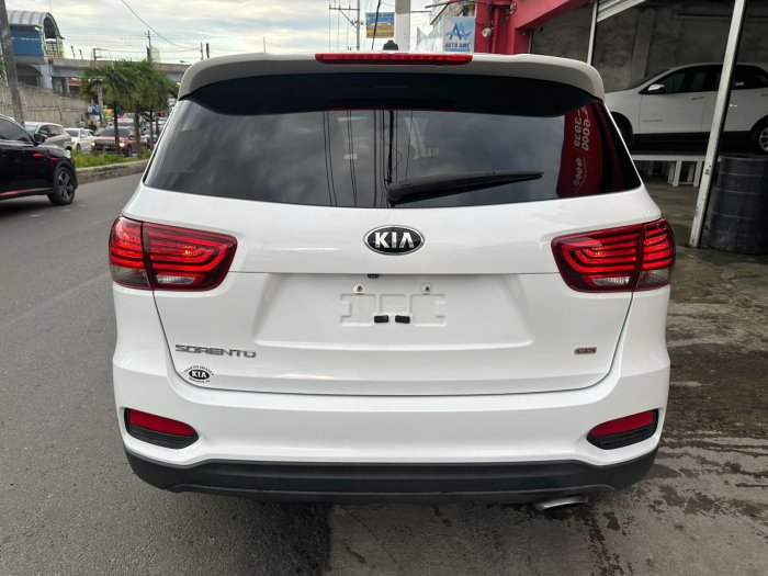 Foto 5 de 2020 KIA SORENTO LX