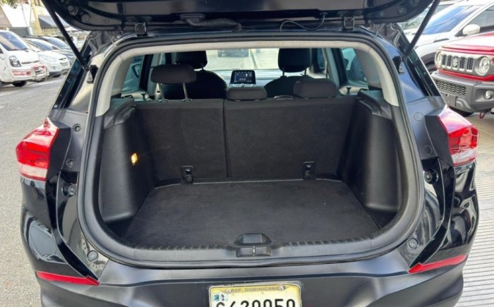 Foto 11 de 2023 CHEVROLET TRACKER LS