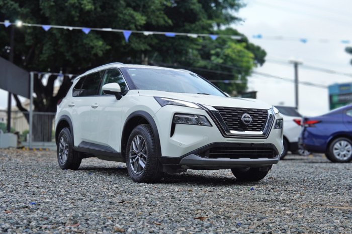 2023 NISSAN X TRAIL