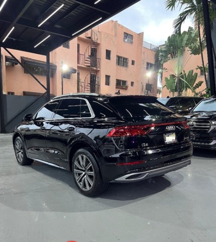 Foto 11 de 2019 AUDI Q8
