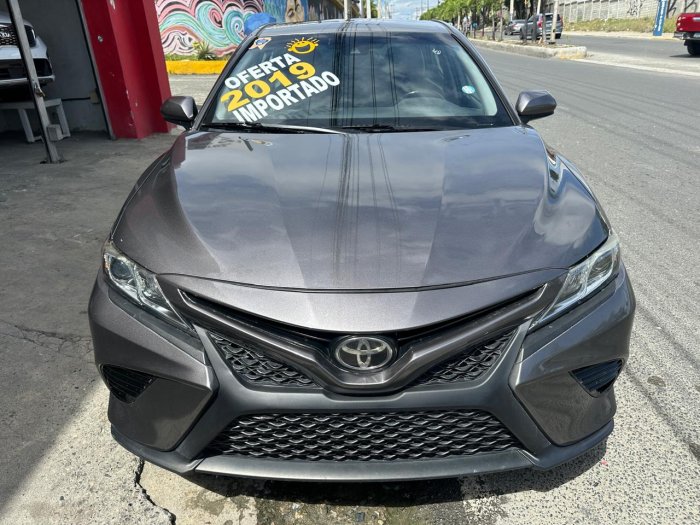 Foto 2 de 2019 Toyota CAMRY SE