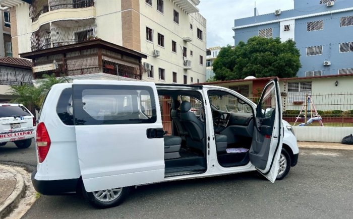 Foto 9 de 2020 HYUNDAI H1