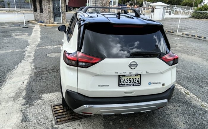 Foto 10 de 2023 NISSAN X-TRAIL E-POWER