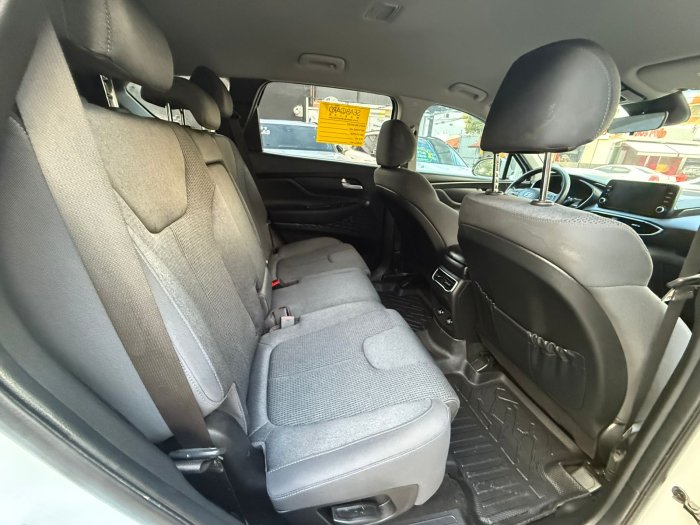Foto 9 de 2022 HYUNDAI SANTA FE SEL