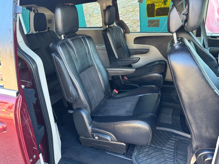 Foto 10 de 2020 DODGE CARAVAN