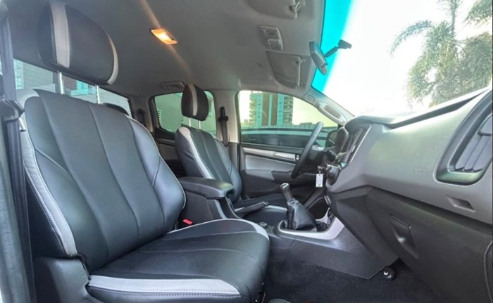 Foto 6 de 2023 CHEVROLET COLORADO LT