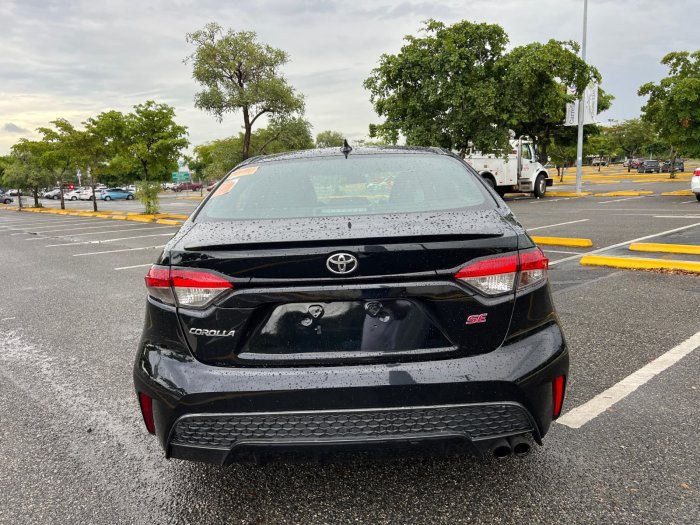 Foto 5 de 2020 Toyota COROLLA SE