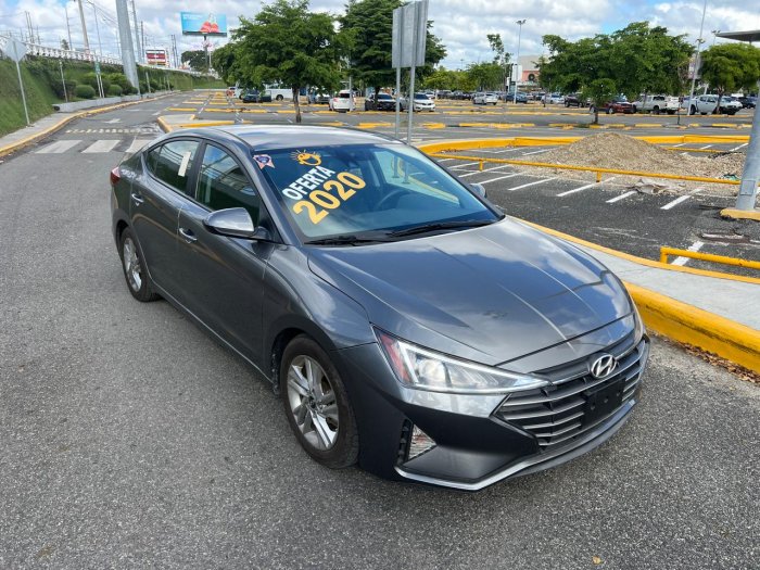 Foto 2 de 2020 HYUNDAI ELANTRA