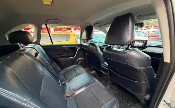 Foto 6 de 2019 Toyota RAV4